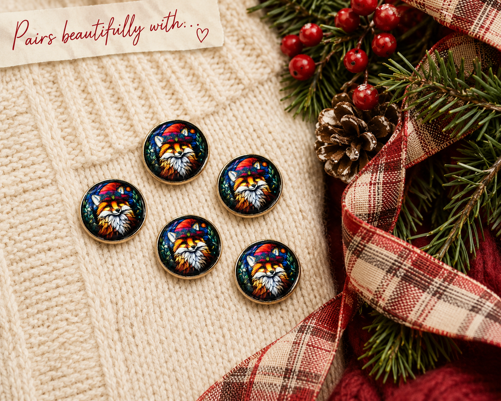 Christmas Fox Glass & Metal Button – 22mm