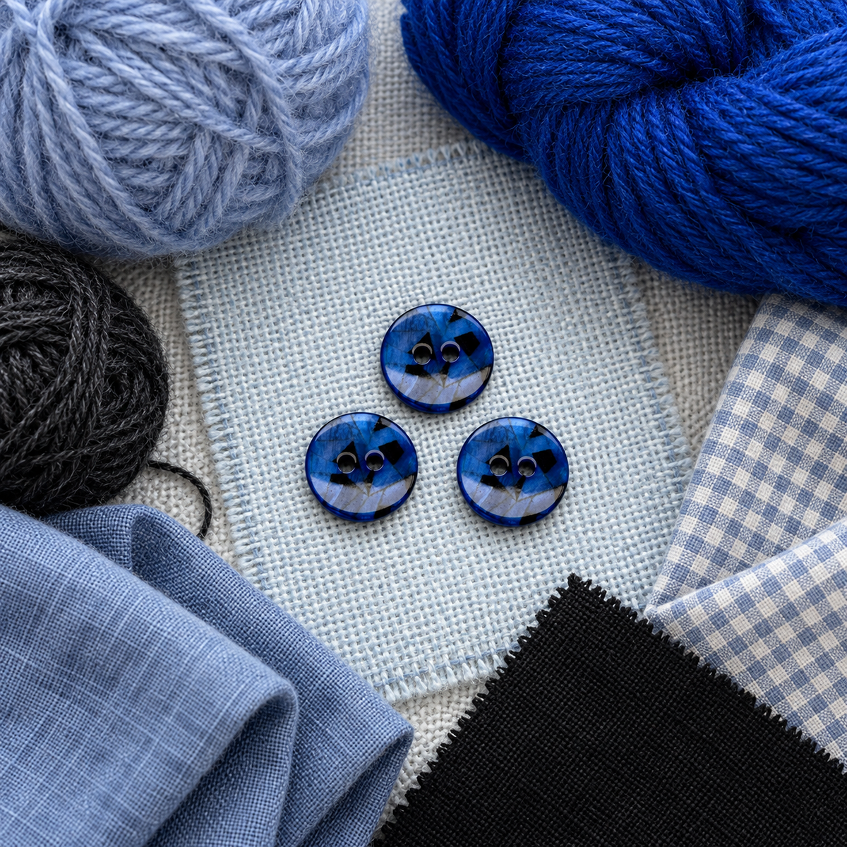 Blue and Black Buttons – 15mm – Seco Knopf