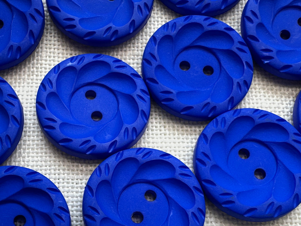 Royal Blue Swirl Buttons 23mm – Pack of 11 | Last Chance Treasures