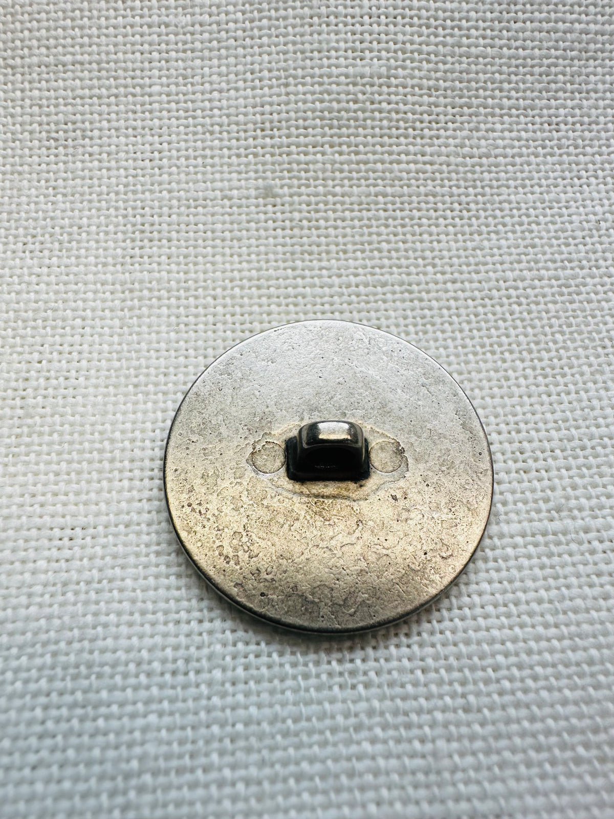 Dill Metal Coin Design Button 28mm – Clearance