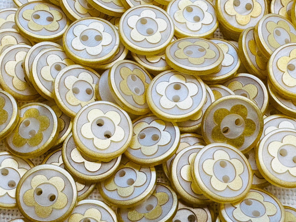 12.5mm Gold-Tone Flower Buttons – Pack of 100 | Clearance