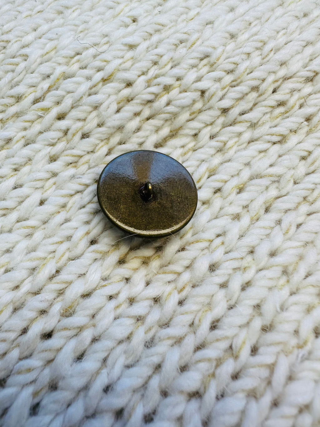 22mm Duck Glass & Metal Button – Hand Assembled in Cornwall
