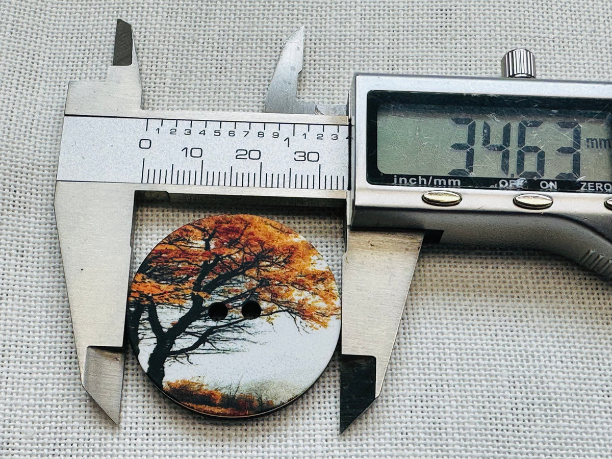 35mm Autumn Tree Button