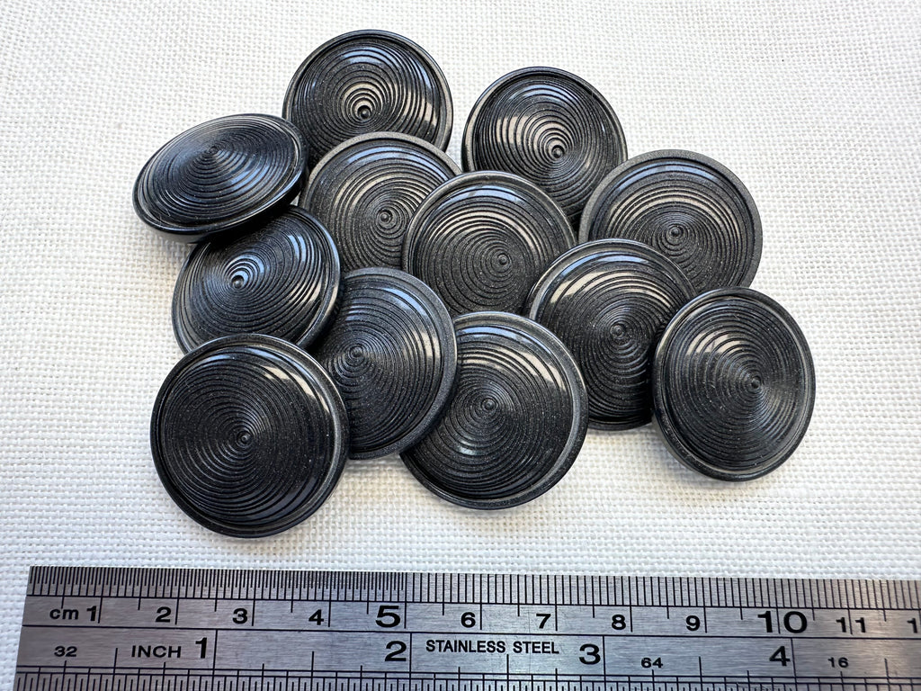 Last Chance Treasure – 28mm Black Plastic Buttons – Pack of 12