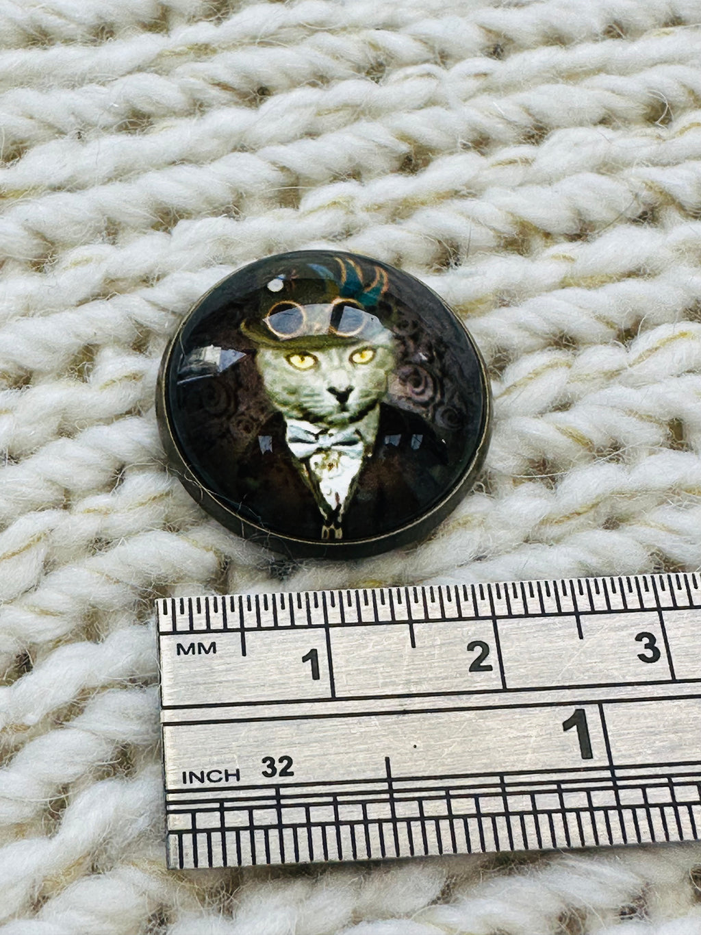 Steampunk Cat Glass Button – 22mm