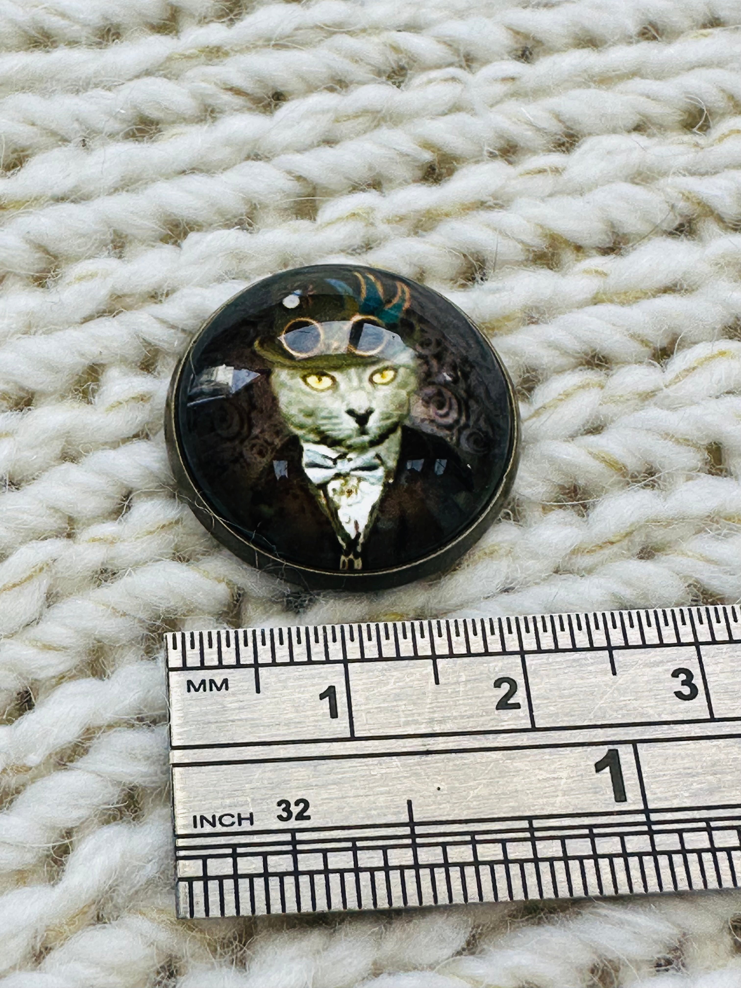 Steampunk Cat Glass Button – 22mm