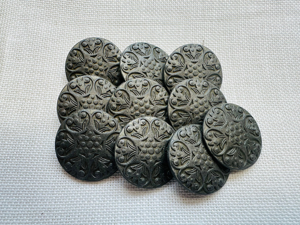 25mm Pewter Tone Metal Buttons – Pack of 10 | Last Chance Treasure