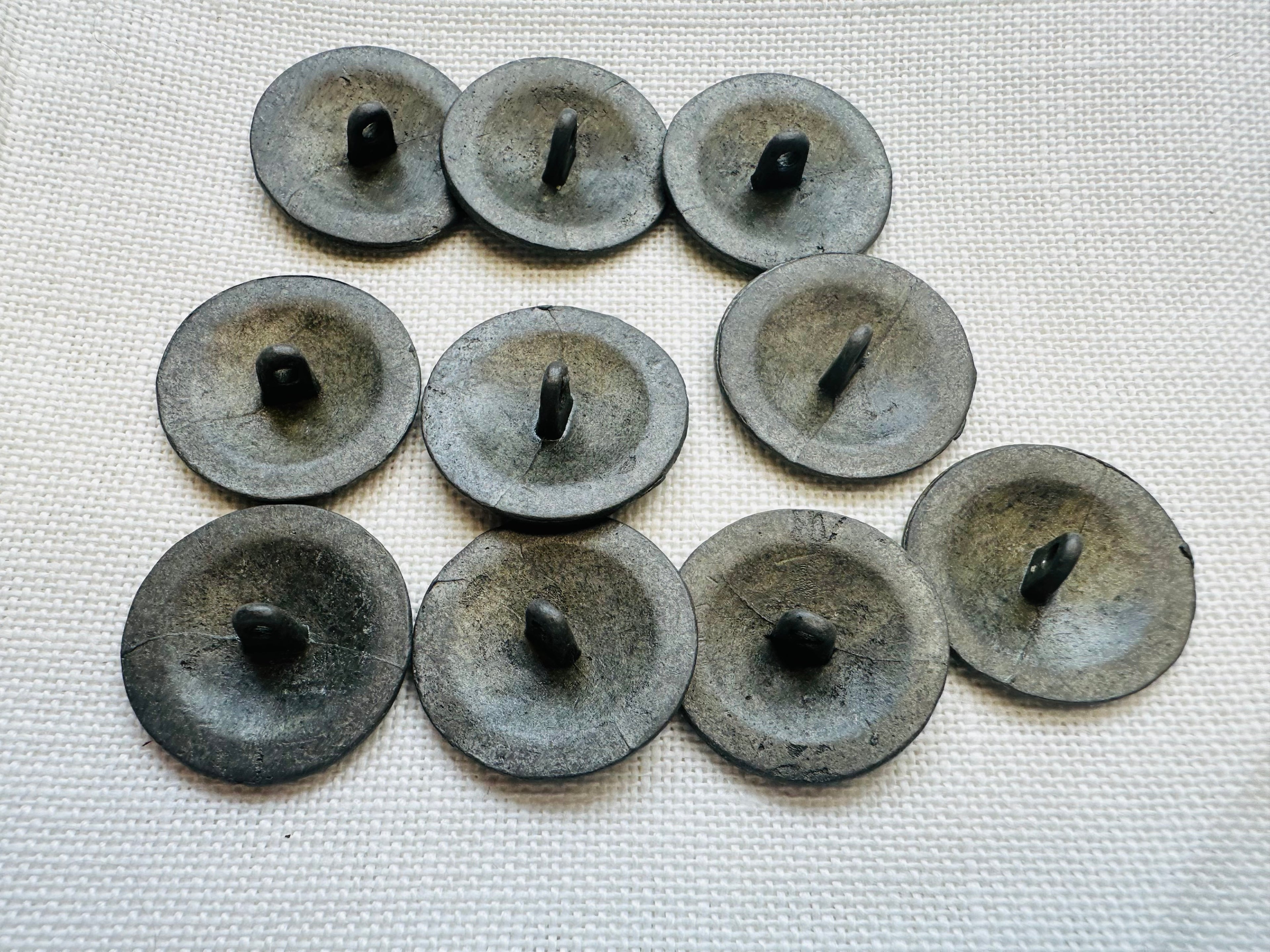 25mm Pewter Tone Metal Buttons – Pack of 10 | Last Chance Treasure