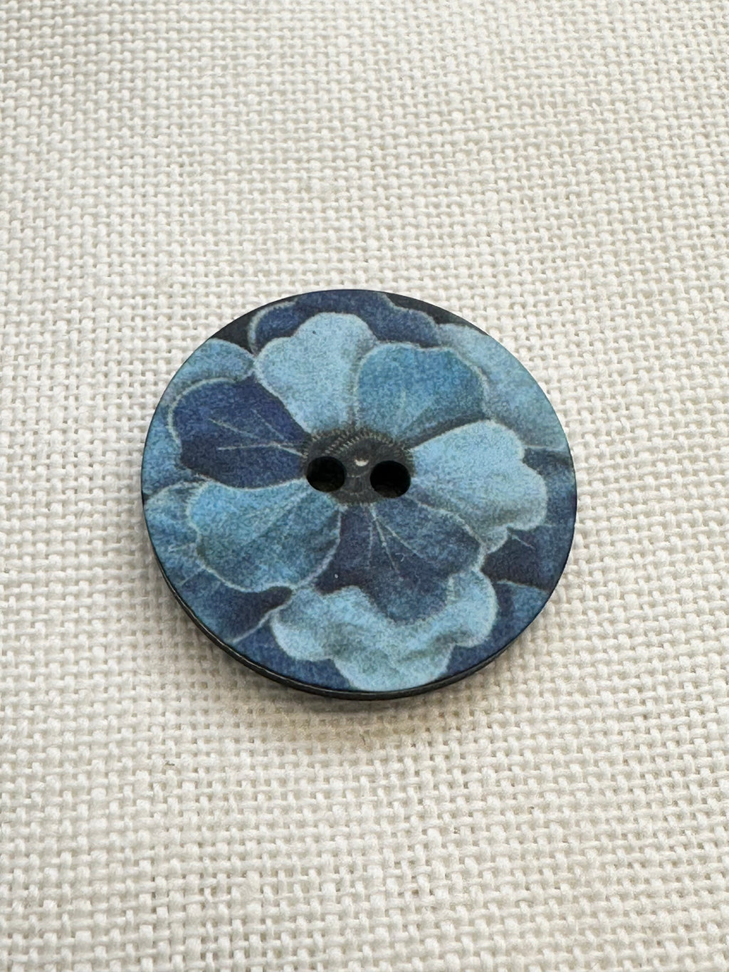 28mm blue floral buttons sold individually