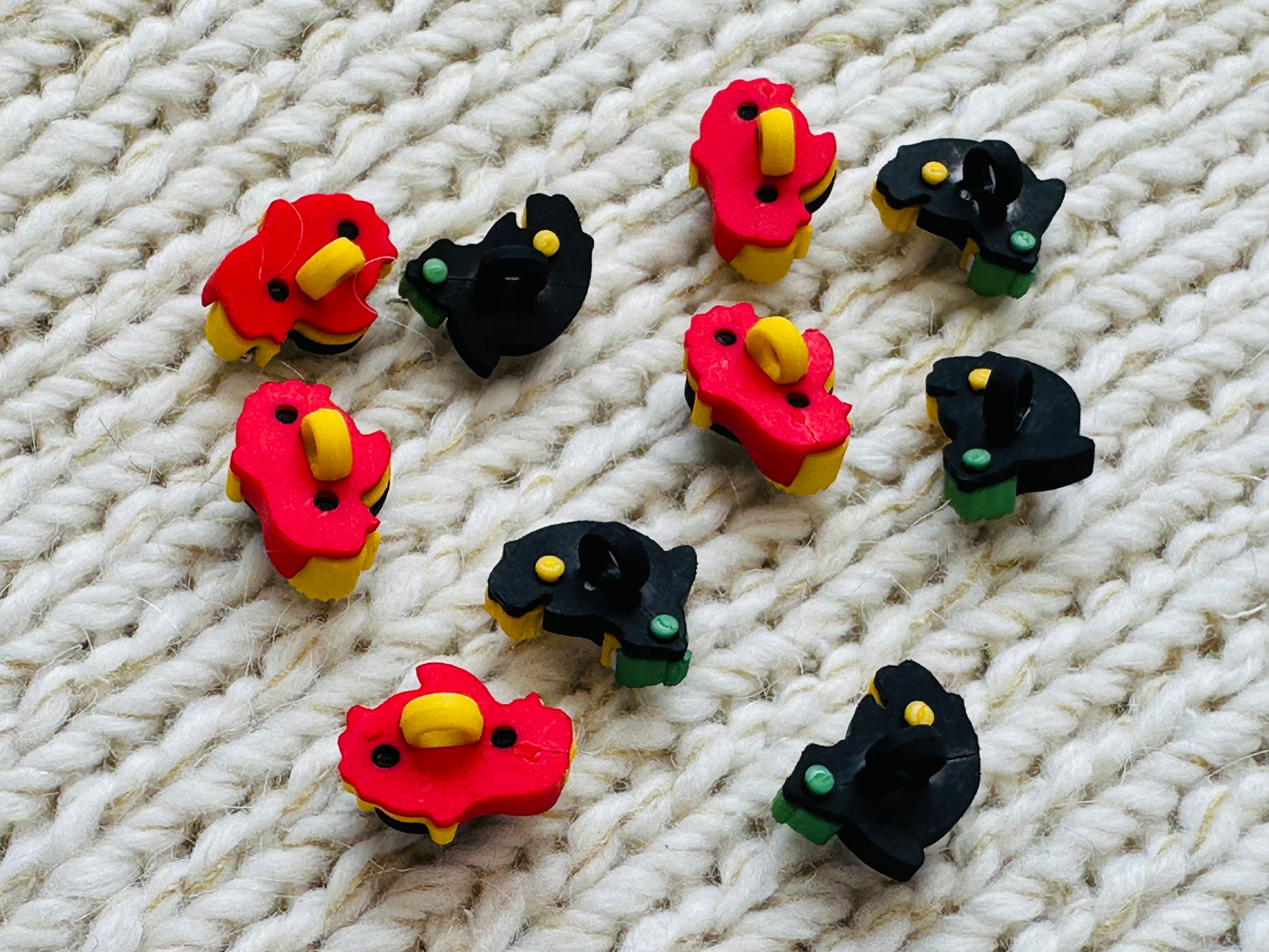 Buttons Galore Little Penguins Buttons – 12mm – Pack of 10