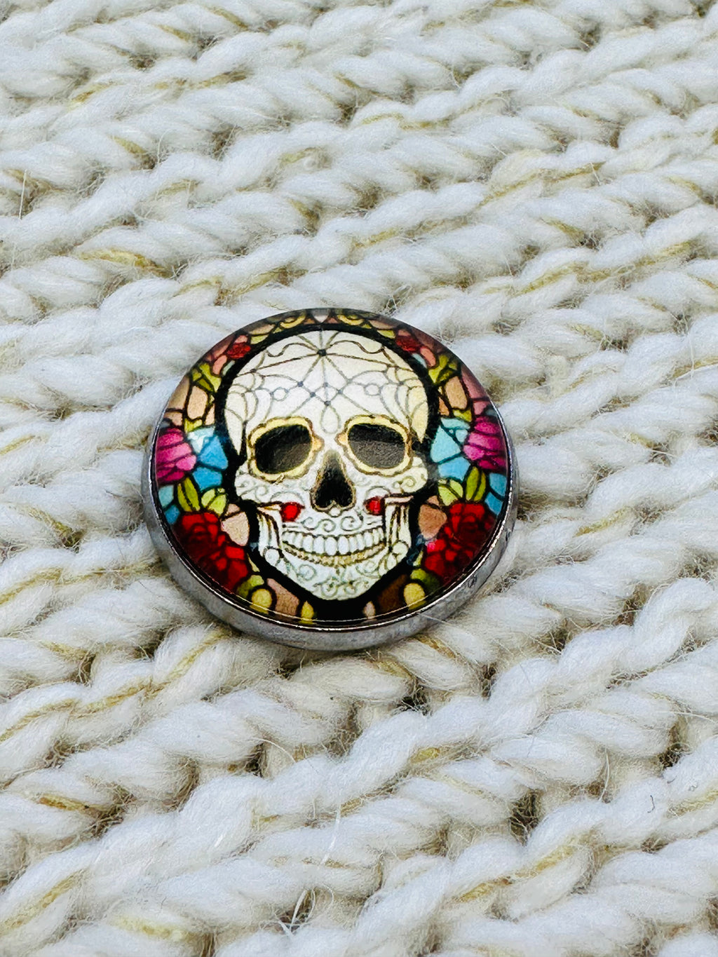 Floral Skull Glass & Metal Button – 22mm