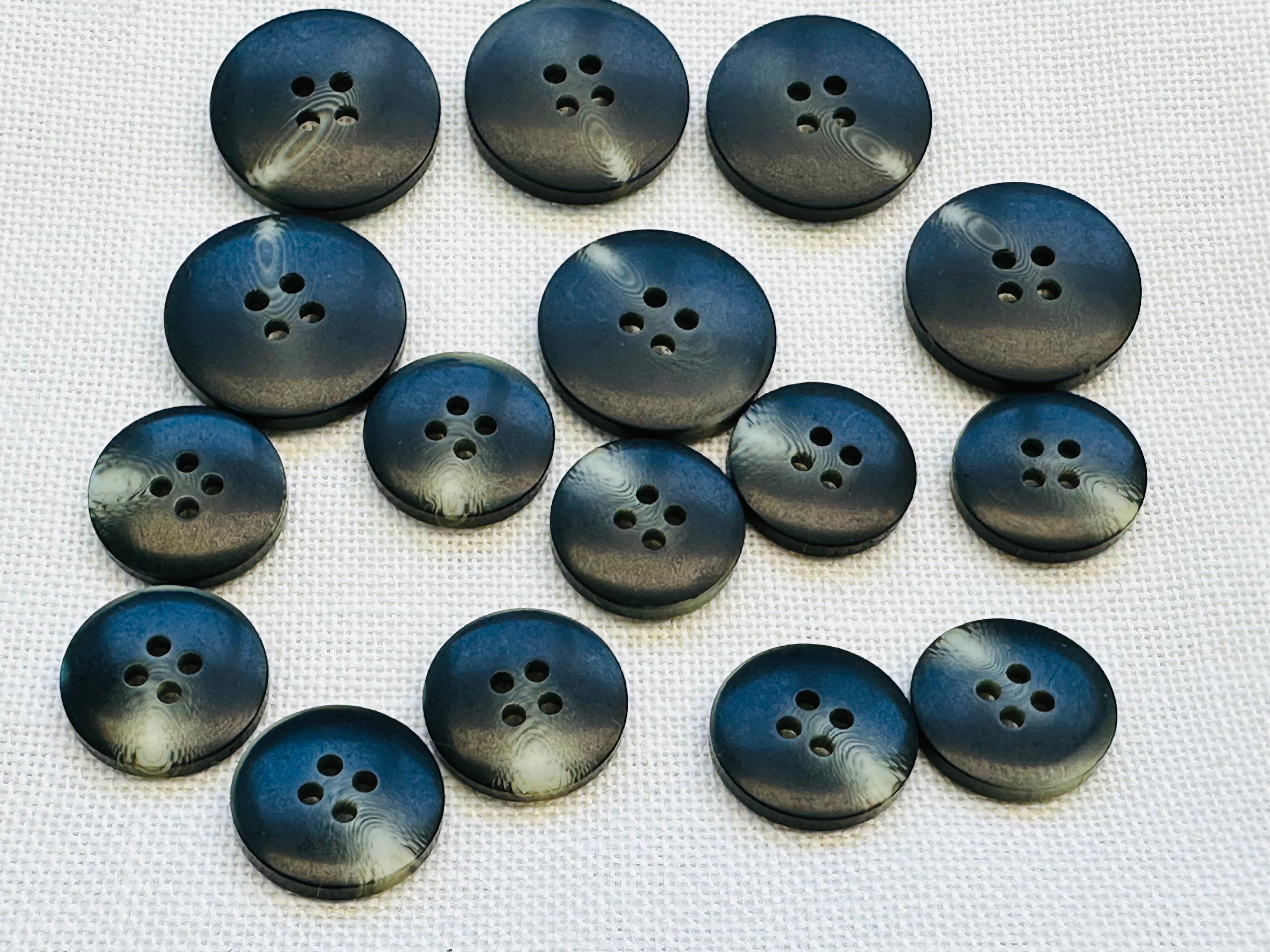 Black Mottled Jacket Buttons – Matching 23mm & 18mm Set