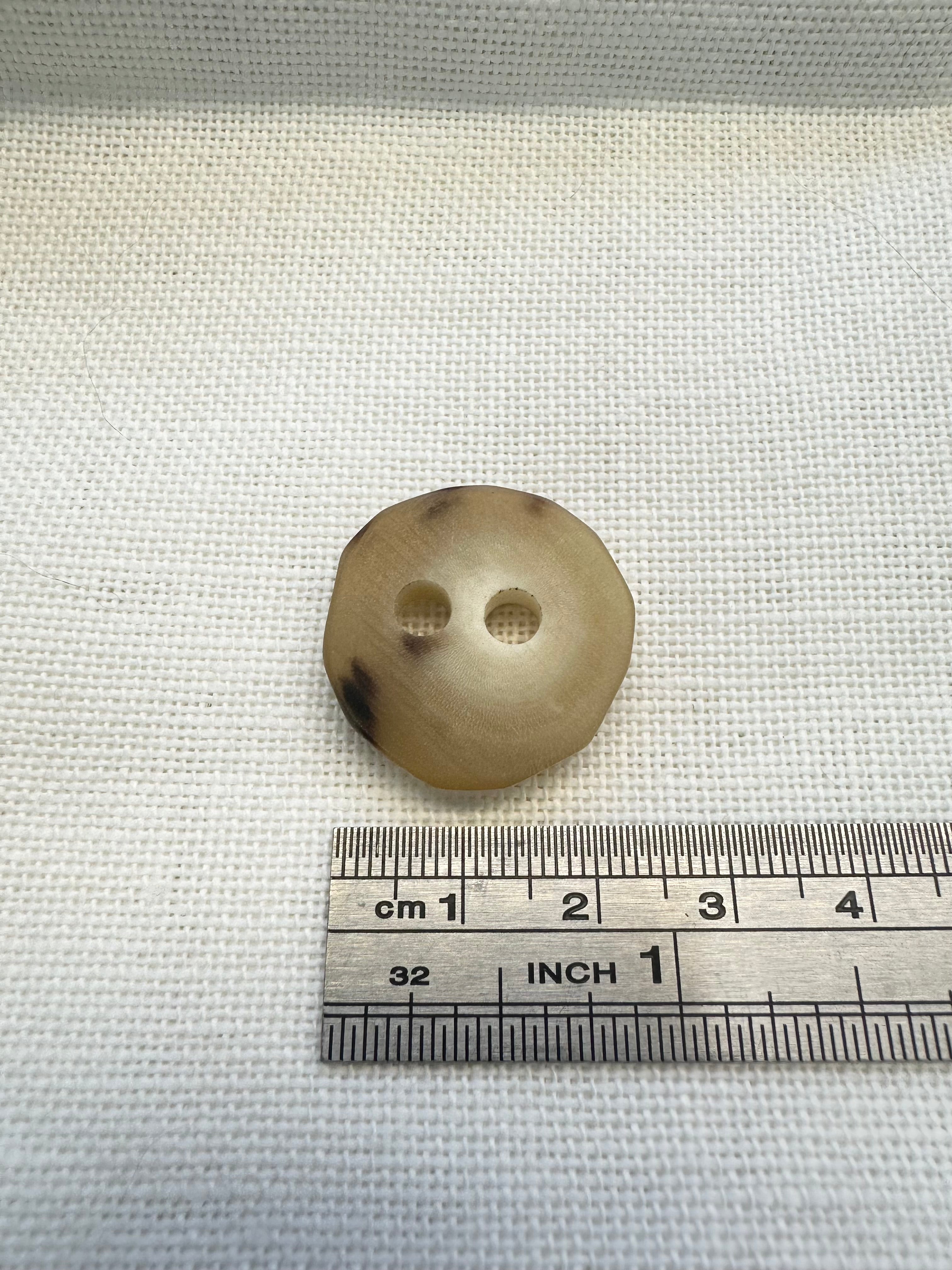 24mm Genuine Stag Horn Buttons – Vintage Natural Horn – Sold Individually