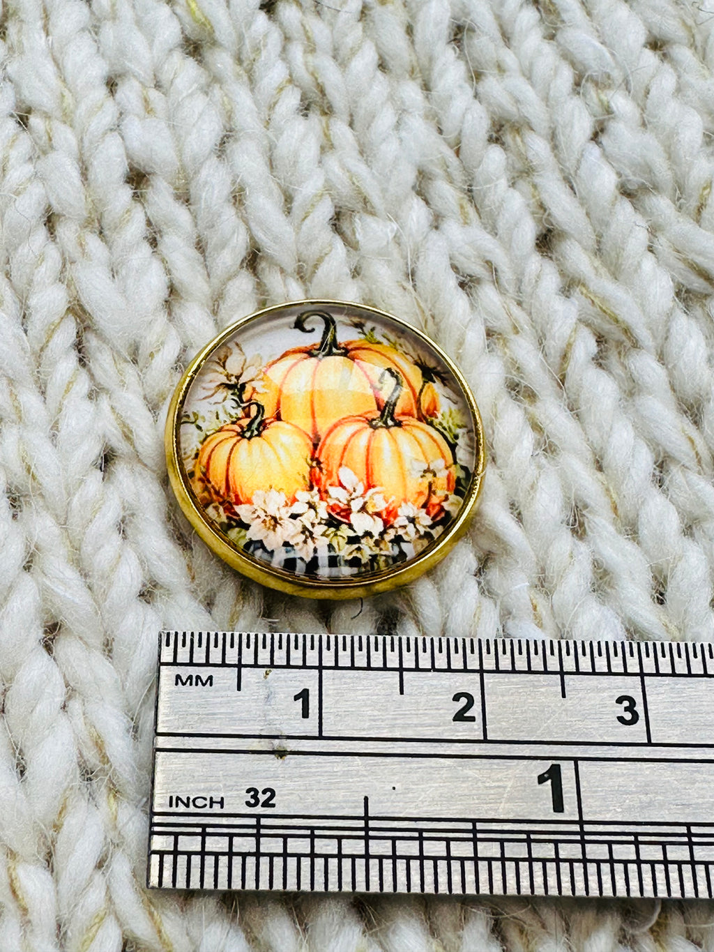 Pumpkin Glass & Metal Button – 22mm – Autumn Button