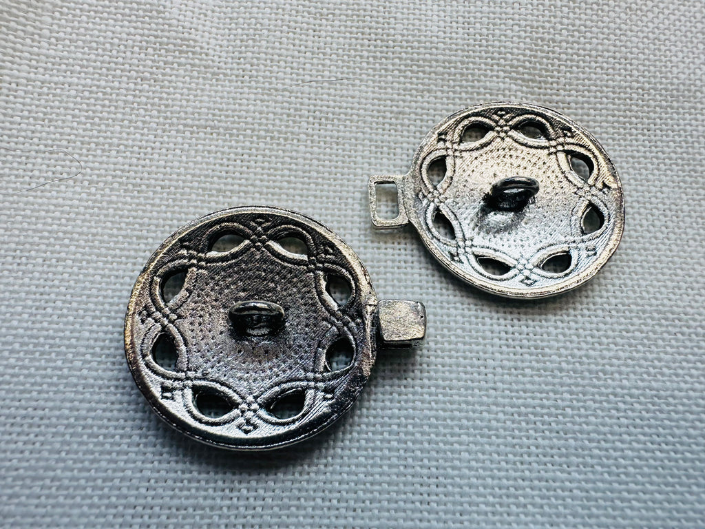Ornate Silver Tone Sew-On Clasp Fastener – 65mm – Cardigans, Capes & Jackets