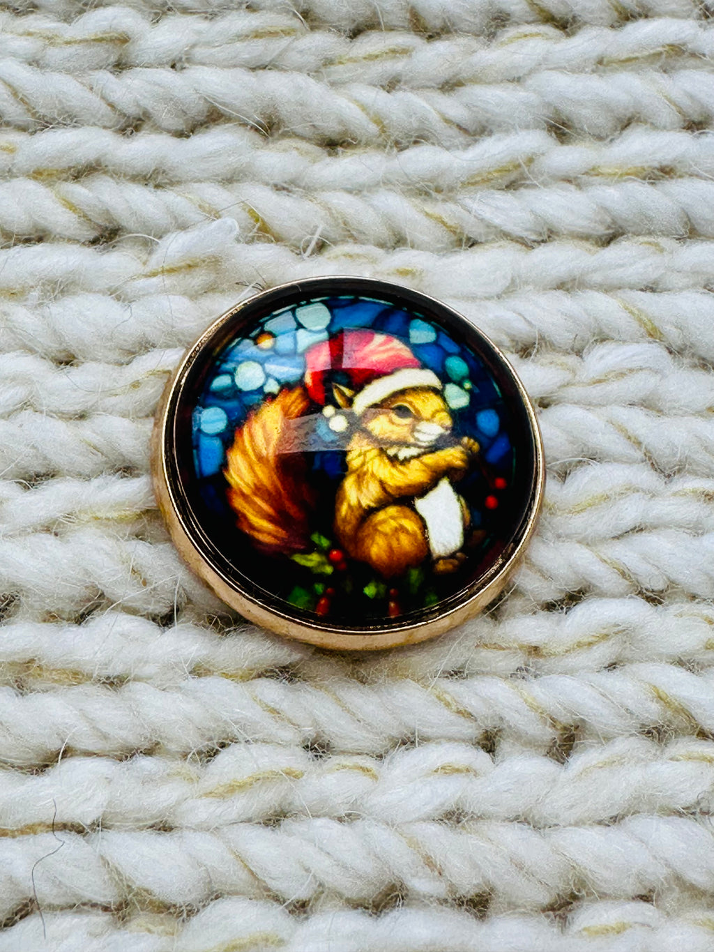 Christmas Squirrel Glass and Metal Button – 22mm