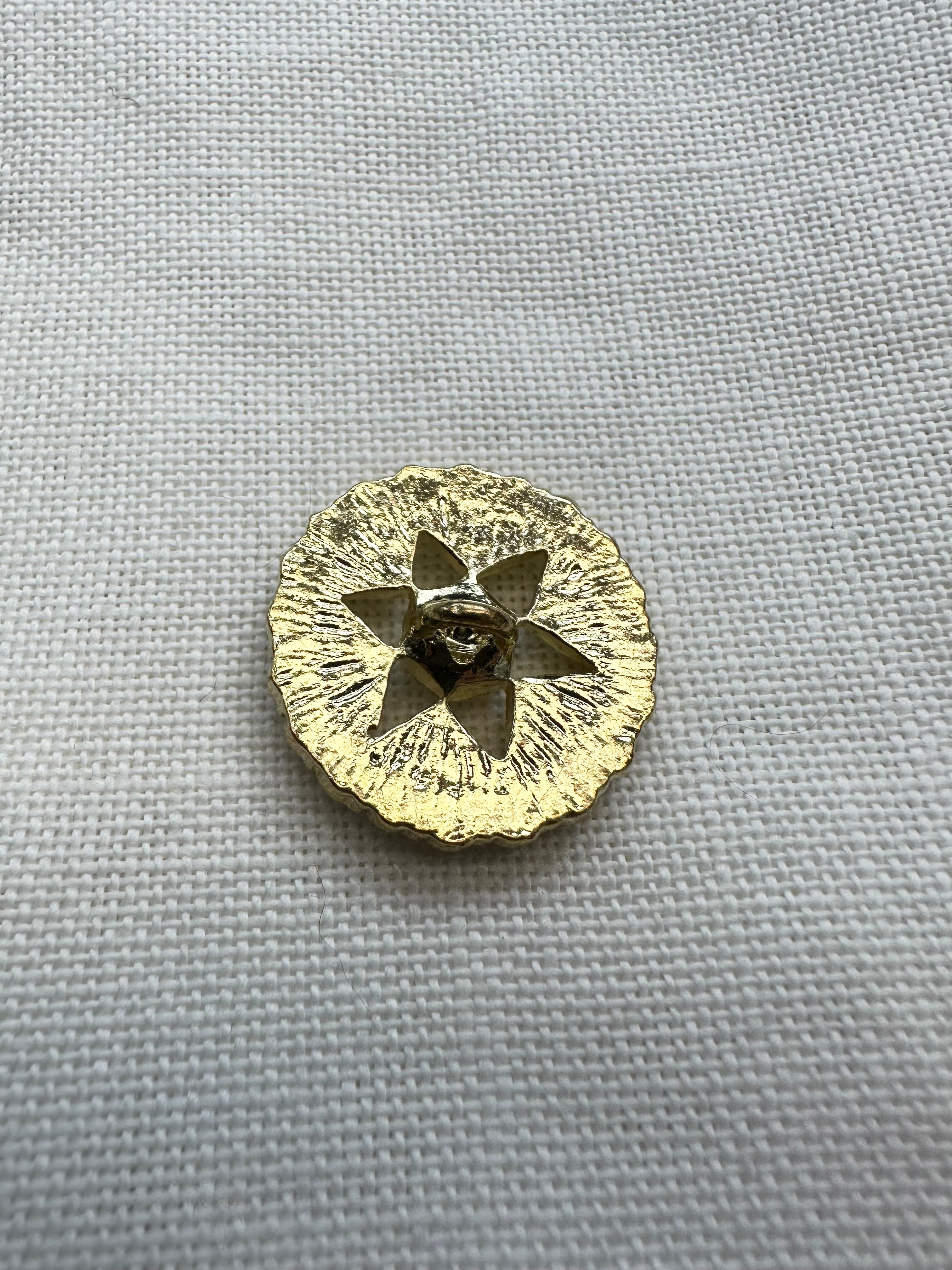 Antique Silver Metal-Look Plastic Button – 20mm