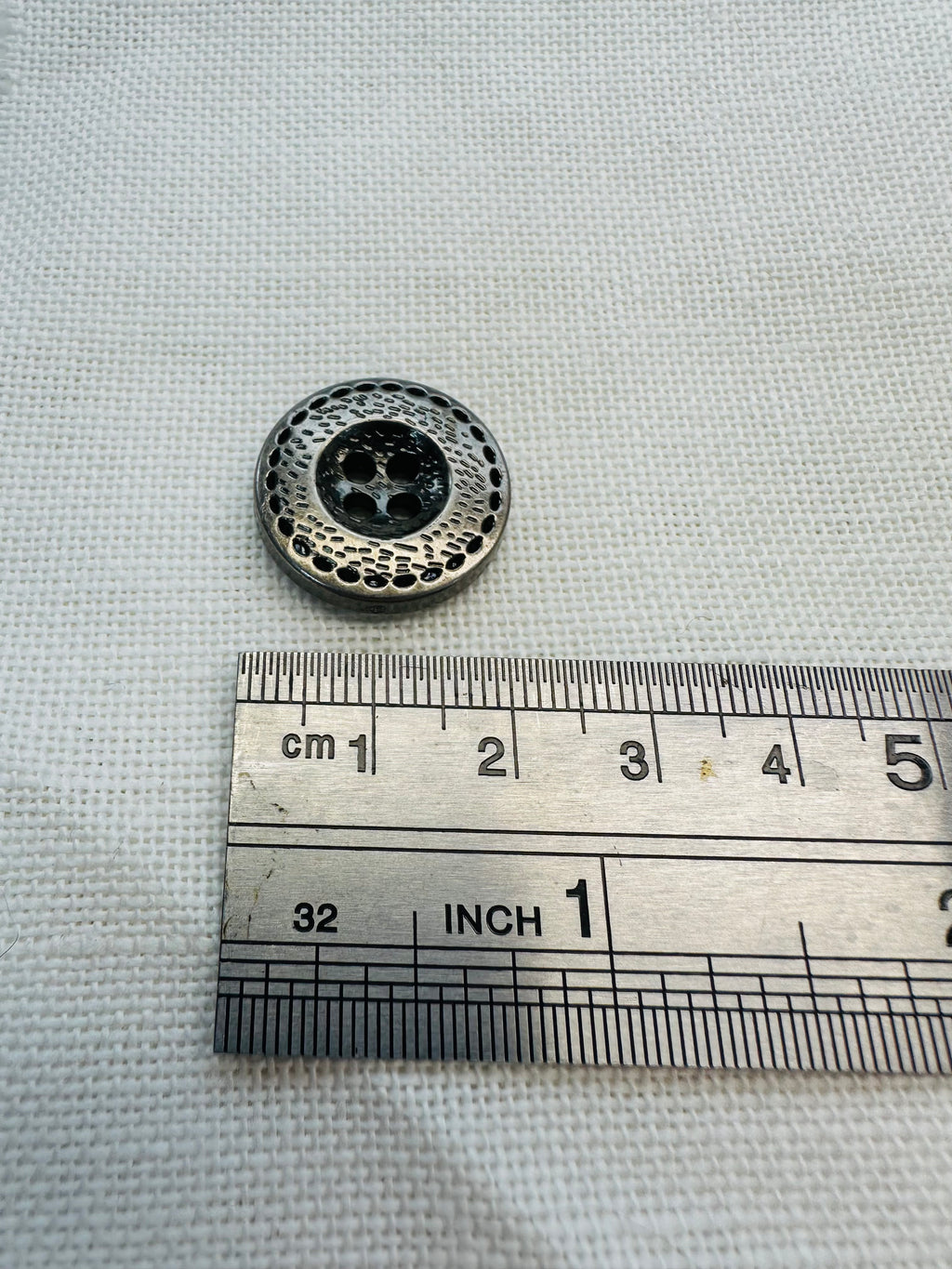 Antique Silver Metal-Look Plastic Button – 20mm