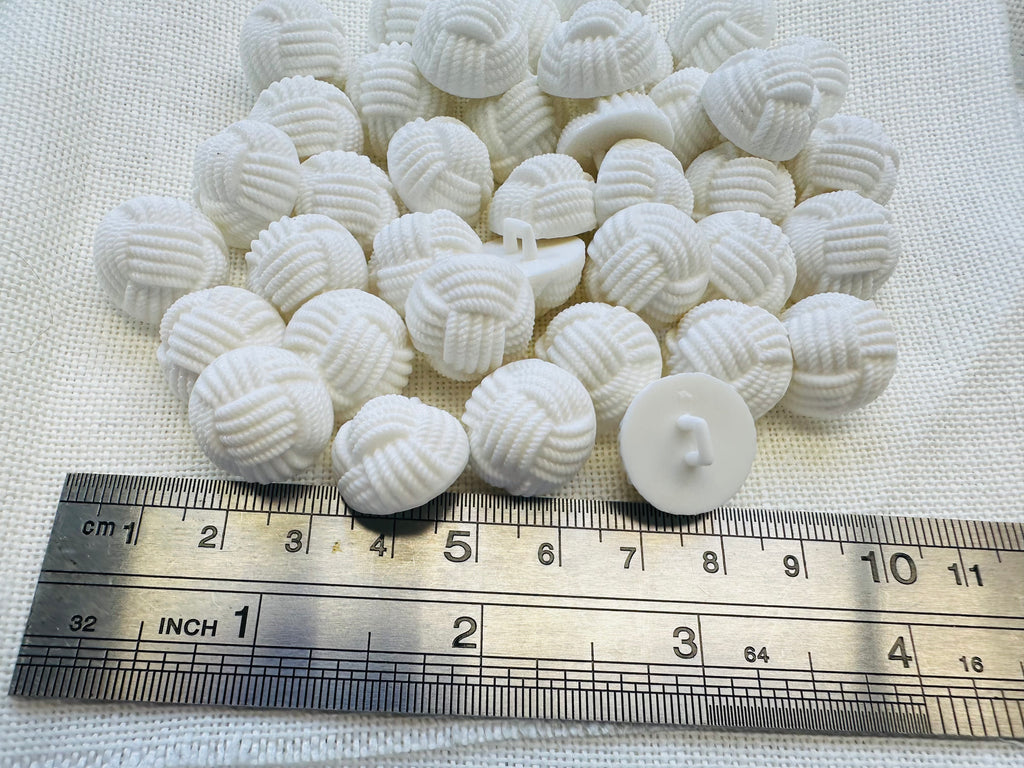 16mm White Textured Knot Buttons – Clearance Pack of 35