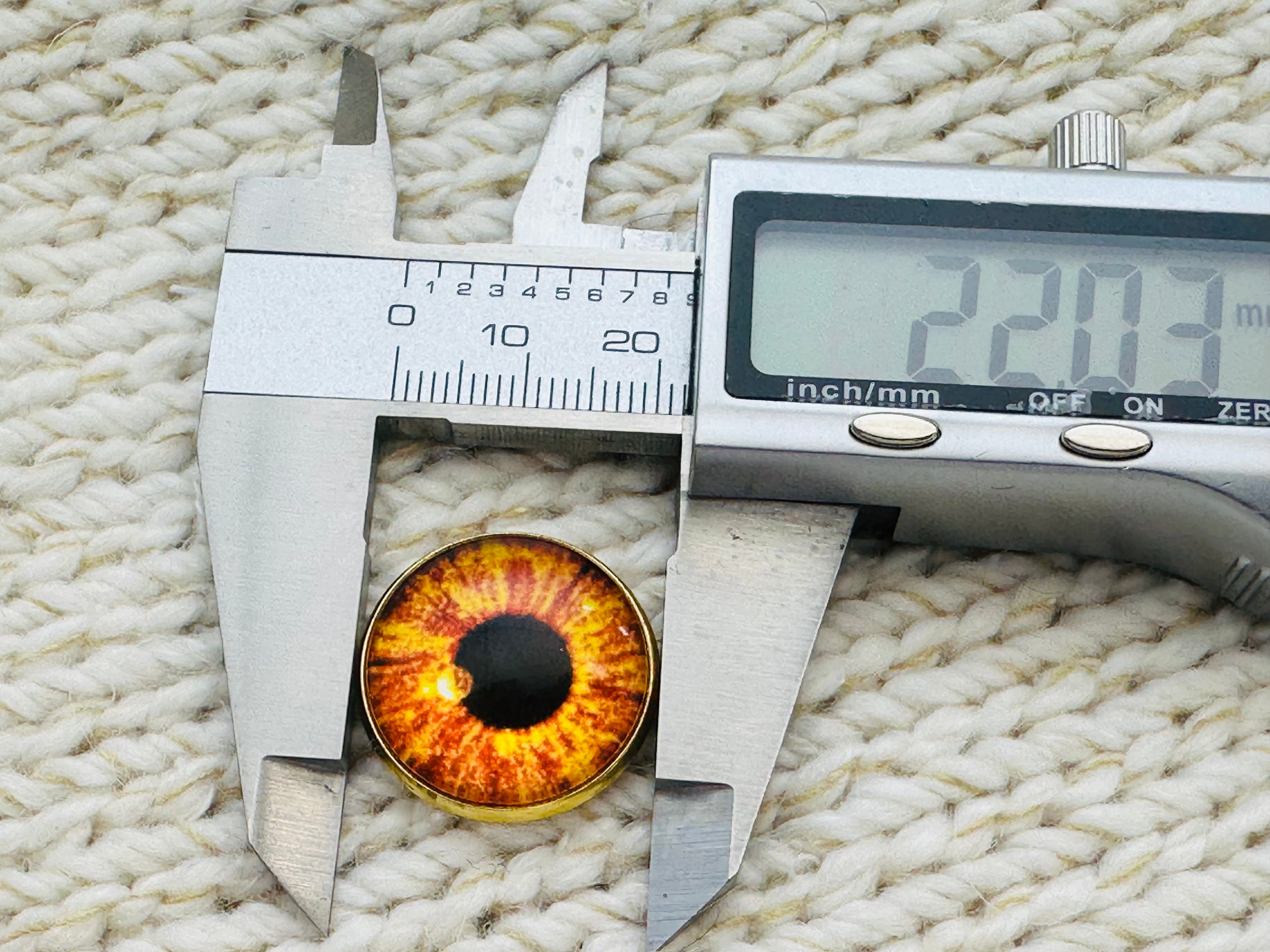 Amber Eye Glass and Metal Button – 22mm
