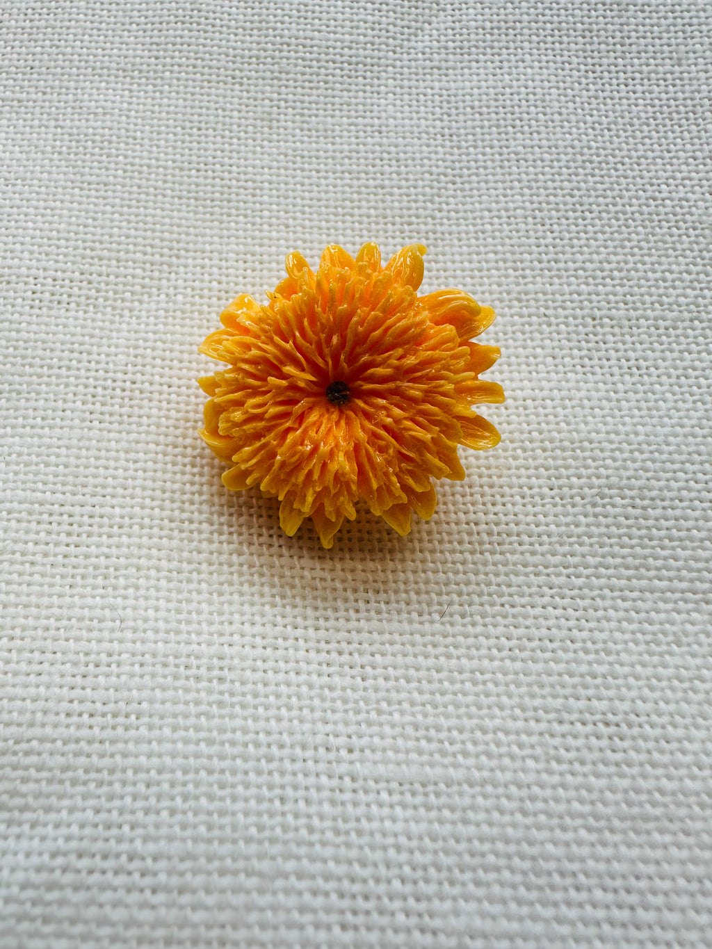 Yellow Orange Chrysanthemum Flower Button – 27mm
