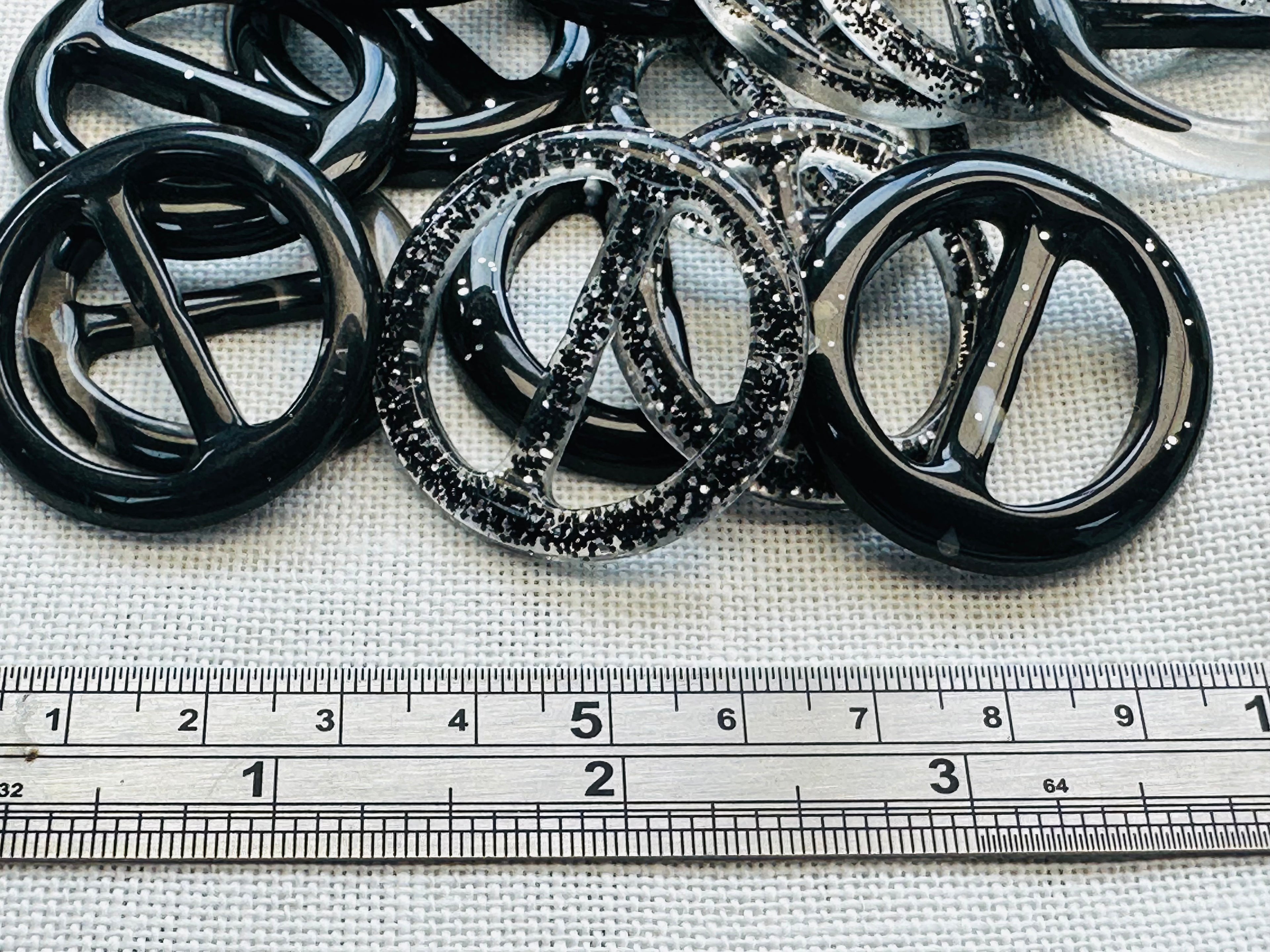 Assorted Resin Slide Buckles – 35mm – Clearance Corner