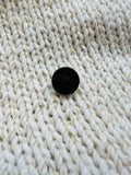 Black Plastic Knot Detail Button – 15mm