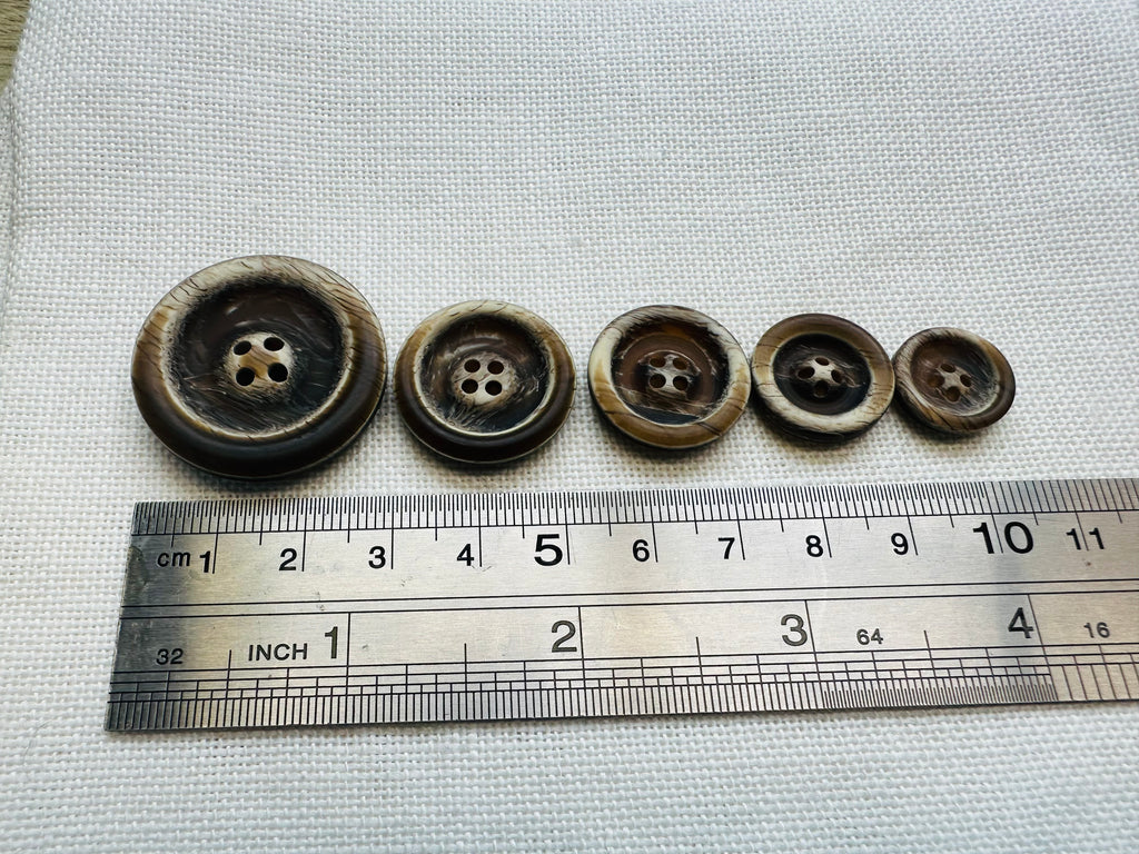 Brown Marbled Four-Hole Buttons – 15mm to 30mm