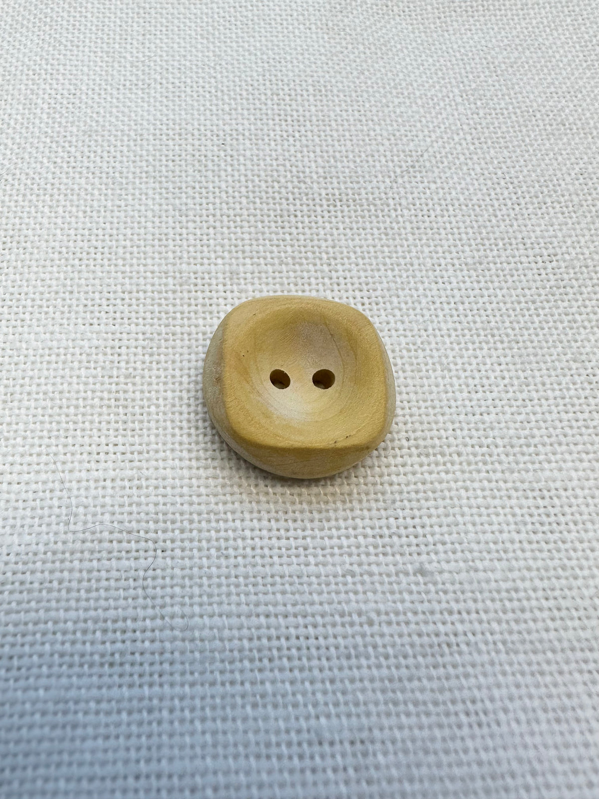 Natural Poplar Wood Button – 21mm