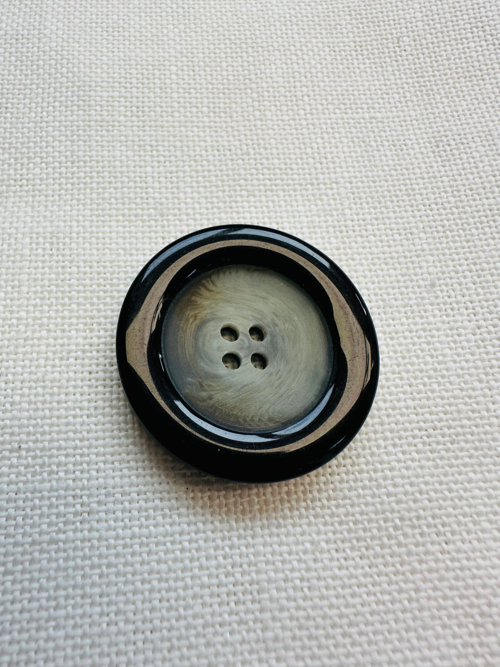 Black and Grey Four Hole Button with Contrast Ring – 32mm