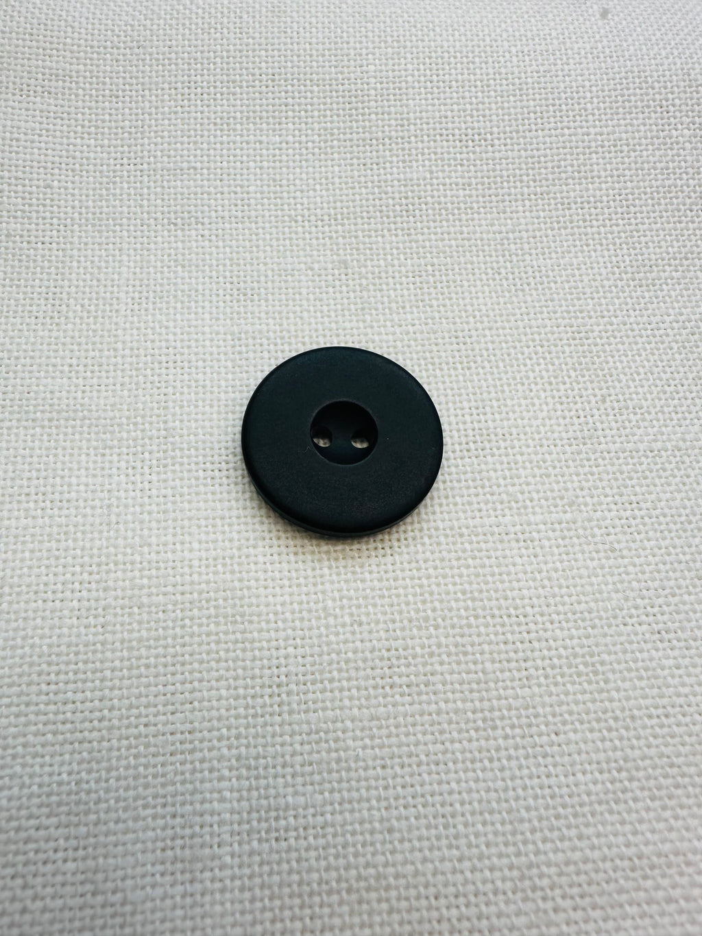 Black Two Hole Buttons – 23mm