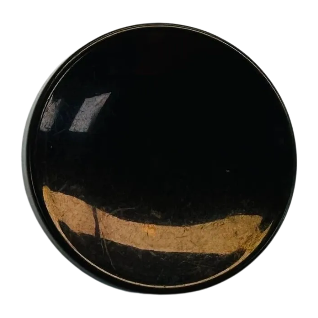 Black button 28mm on a shank sold individually