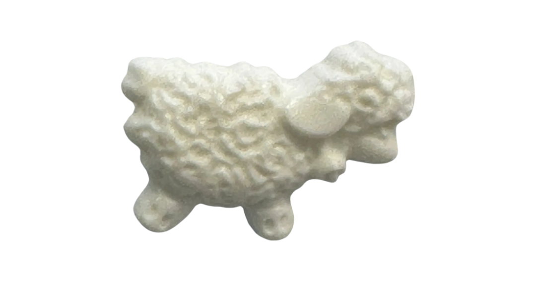 White sheep button 18mm cute novelty design sold individually