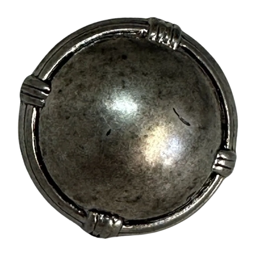 Metal button 18mm distressed silver-tone by Dill sold individually