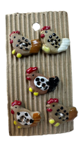Ceramic Chicken Buttons – 24mm – Hand Painted Hen Buttons – Card of Five