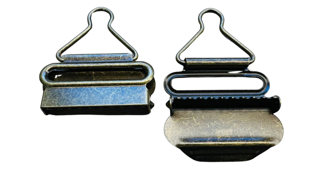 Dungaree clips aged gold tone to fit straps 40mm one pair