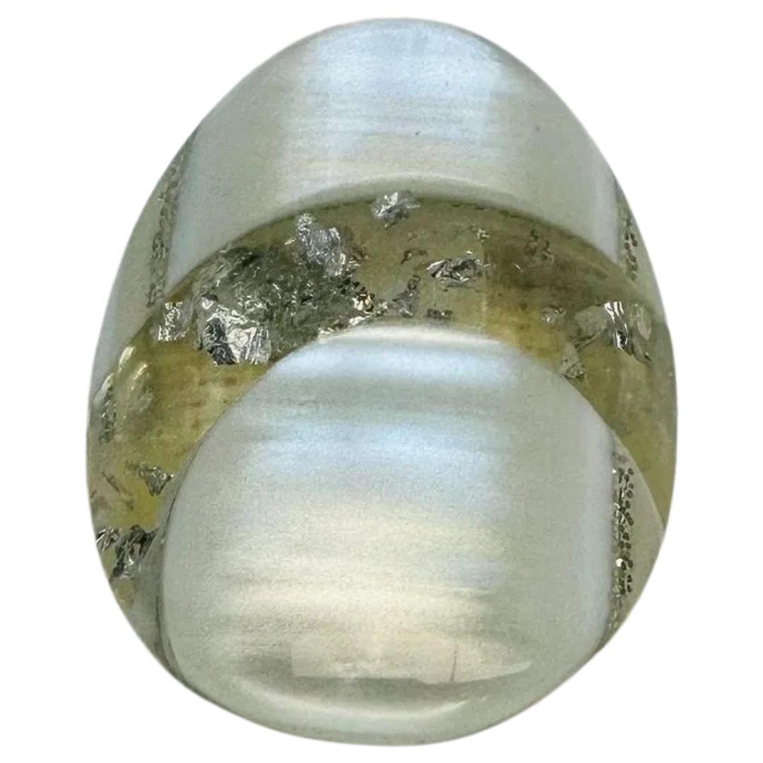 Cream Pearlised Shank Button – 23mm (36L / 7/8”) – Sold Individually