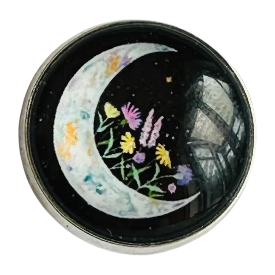 Floral moon button 22mm in glass and metal sold individually
